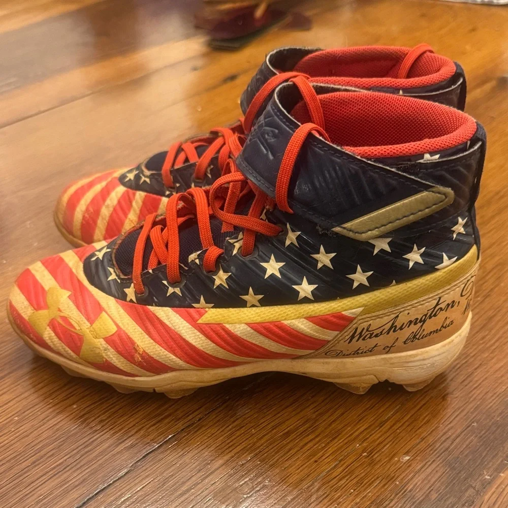 Under Armour Kids Red, White, and Blue Baseball Cleats - Picture 3 of 4